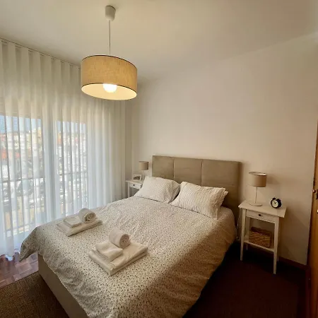 Casa Da Estacao_sao Martinho Do Porto Apartment